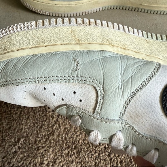 Nike Air Force 1 '07 LV8 Low Split Light Silver White Black DZ2522-001 sz 10 - Picture 10 of 10